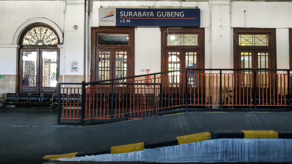 Stasiun Surabaya Gubeng